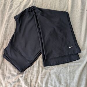 Navy blue Nike dri fit yoga crop leggings size small